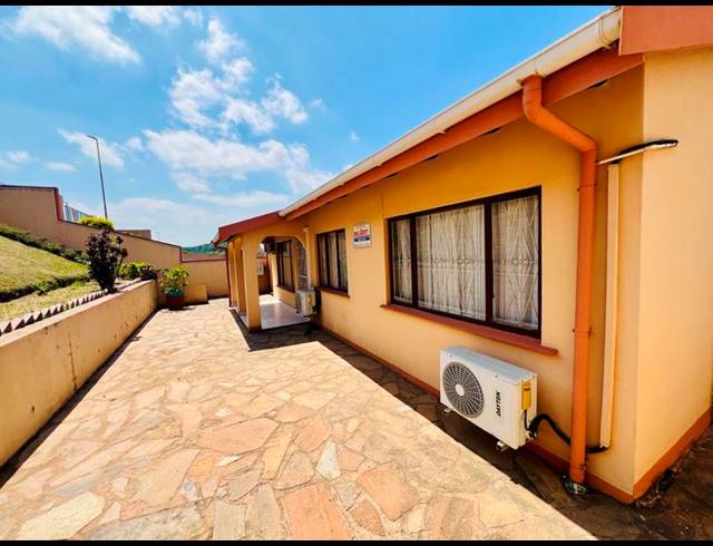 4 BEDROOM HOUSE FOR SALE IN AVOCA HILLS
